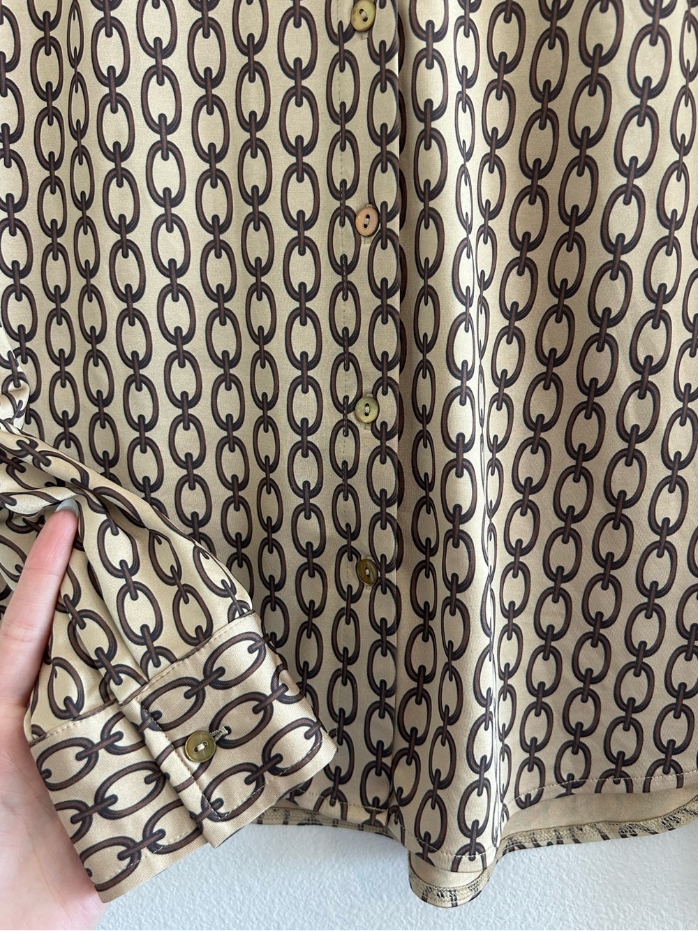 L'AGENCE Harmony Long-Sleeve Chain-Link Blouse - Picture 4 of 6